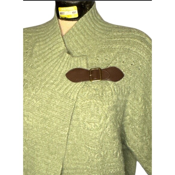Fenn Wright Manson Women’s Green Angora Rabbit Hair Shawl Sweater Buckle Winter - Picture 2 of 8
